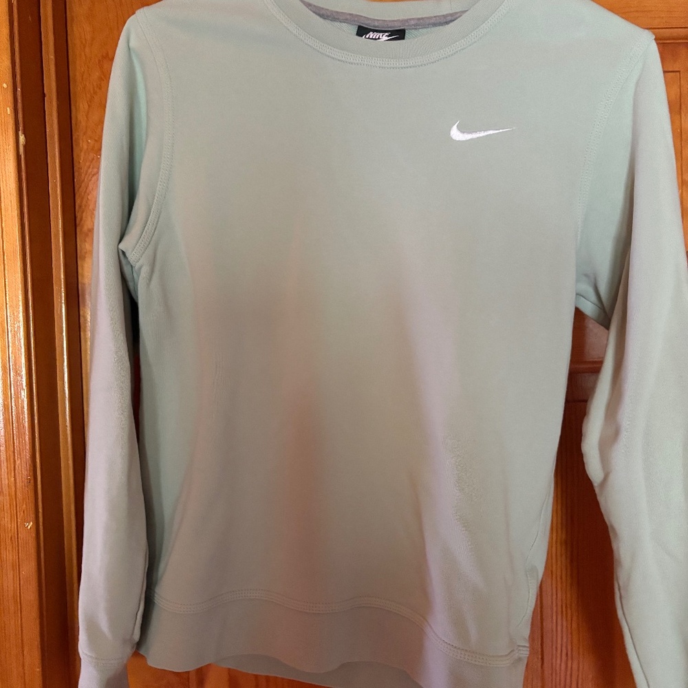 Nike crew neck sweatshirt